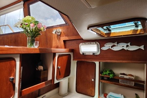 Folly Squared 44ft Gulfstar Yacht For Sale