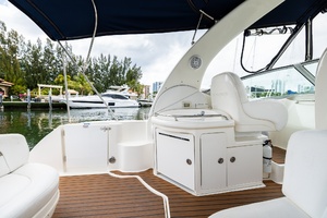 34ft Sea Ray Yacht For Sale