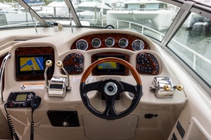 34ft Sea Ray Yacht For Sale