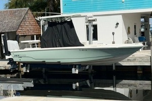 25ft Pathfinder Yacht For Sale