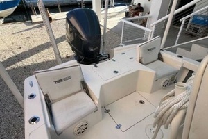 25ft Pathfinder Yacht For Sale