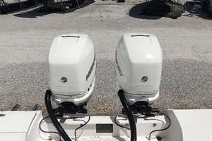 Punch List 32ft Boston Whaler Yacht For Sale