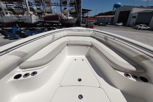 Punch List 32ft Boston Whaler Yacht For Sale