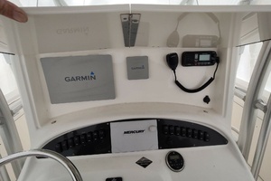 Punch List 32ft Boston Whaler Yacht For Sale