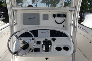 Punch List 32ft Boston Whaler Yacht For Sale