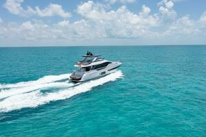 2022 Azimut 78 thumbnail 5