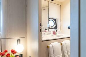 Euphoria 78ft Azimut Yacht For Sale