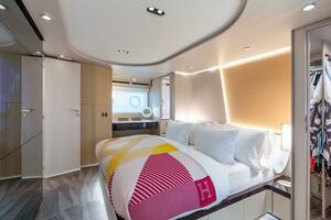 Euphoria 78ft Azimut Yacht For Sale