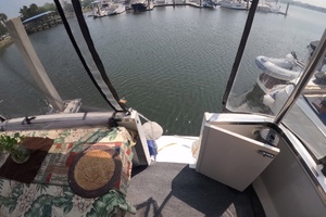 BRITER HORIZON 40ft Carver Yacht For Sale