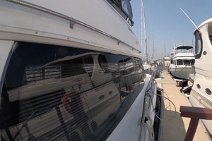 BRITER HORIZON 40ft Carver Yacht For Sale