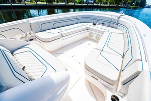 T T Next Chapter 32ft Intrepid Yacht For Sale