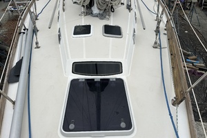 SUNYATA 43ft Sabre Yacht For Sale