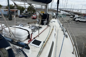 SUNYATA 42ft Sabre Yacht For Sale
