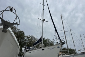 SUNYATA 42ft Sabre Yacht For Sale