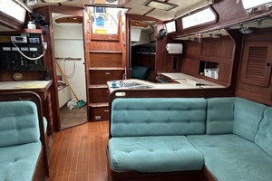 SUNYATA 42ft Sabre Yacht For Sale