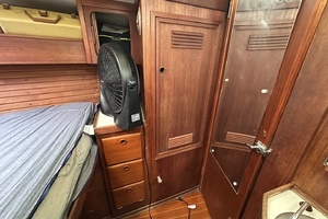 SUNYATA 42ft Sabre Yacht For Sale