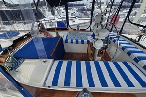 Awilda 42ft Endeavour Yacht For Sale