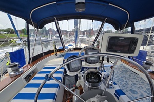 Awilda 42ft Endeavour Yacht For Sale