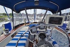 1985 Endeavour 42 CC thumbnail 31