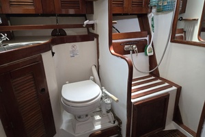 Awilda 42ft Endeavour Yacht For Sale