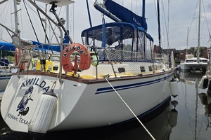 Awilda 42ft Endeavour Yacht For Sale