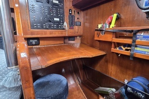 1985 Endeavour 42 CC thumbnail 40