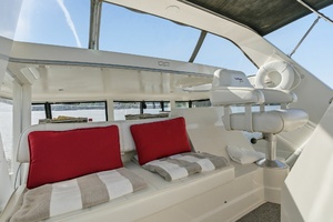 44ft Carver Yacht For Sale