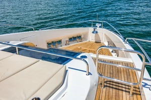 2024 Sunseeker Sunseeker 100 Yacht thumbnail 36