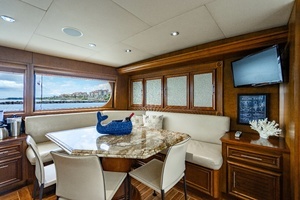 2006 Broward Raised Pilothouse thumbnail 8