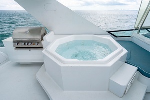 2006 Broward Raised Pilothouse thumbnail 31