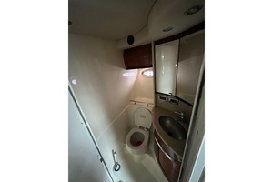 2004 Sea Ray 420 Sundancer thumbnail 13
