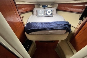 2004 Sea Ray 420 Sundancer thumbnail 12