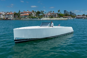 40ft VanDutch Yacht For Sale