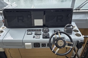 2025 AQUILA 54 YACHT