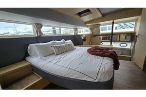 2025 Aquila 54 YACHT thumbnail 33