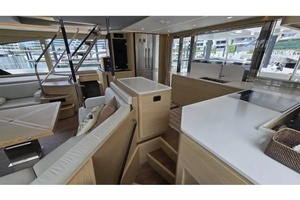 2025 Aquila 54 YACHT thumbnail 28