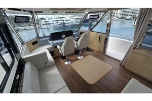 2025 Aquila 54 YACHT thumbnail 17