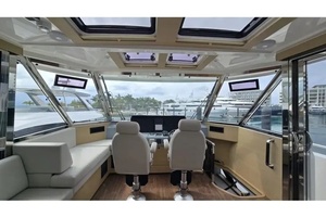 2025 Aquila 54 YACHT thumbnail 19