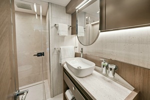 2024 Sunseeker Sunseeker 100 Yacht thumbnail 27