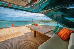 2024 Sunseeker Sunseeker 100 Yacht thumbnail 39