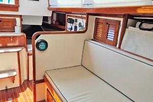 Song 40ft Bristol Yacht For Sale