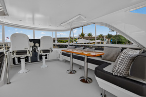 2021 Ocean Alexander 70E thumbnail 97