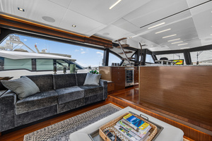 2021 Ocean Alexander 70E thumbnail 18