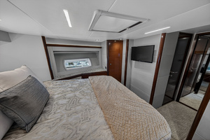 70FT (21.34M) OCEAN ALEXANDER