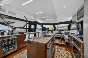 70FT (21.34M) OCEAN ALEXANDER