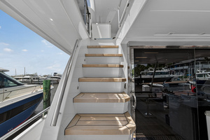 70FT (21.34M) OCEAN ALEXANDER
