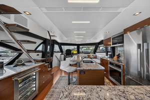 2021 Ocean Alexander 70E thumbnail 21