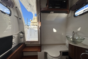 32ft Pursuit Yacht For Sale
