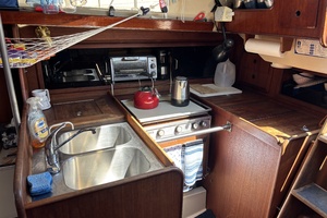 KA IO 40ft C amp C Yacht For Sale
