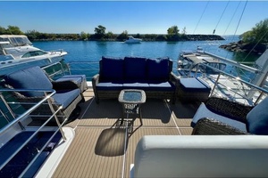 2024 AZIMUT FLY 60